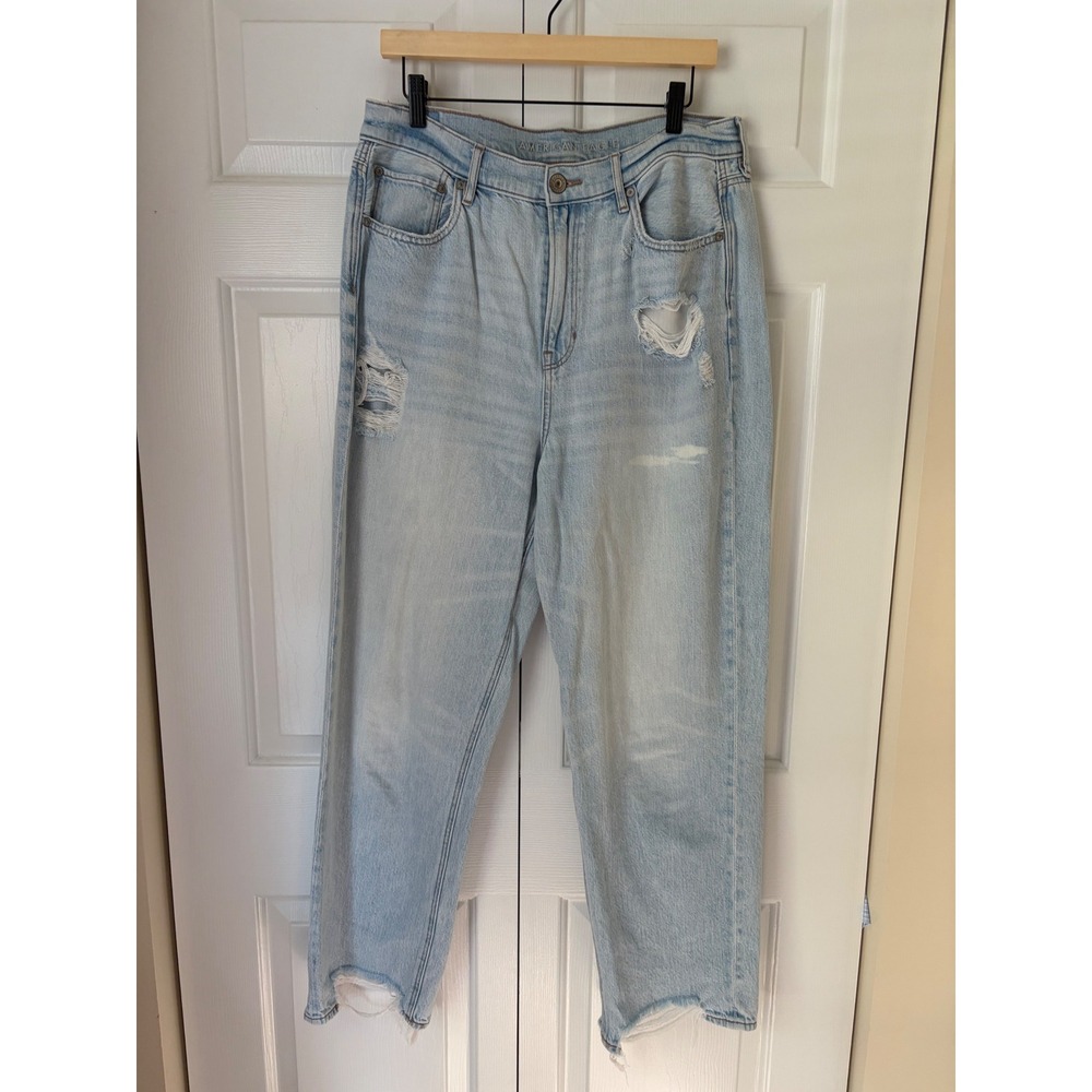 American Eagle 90s Boyfriend Jeans Women 16 Long Light Wash Distressed High Rise